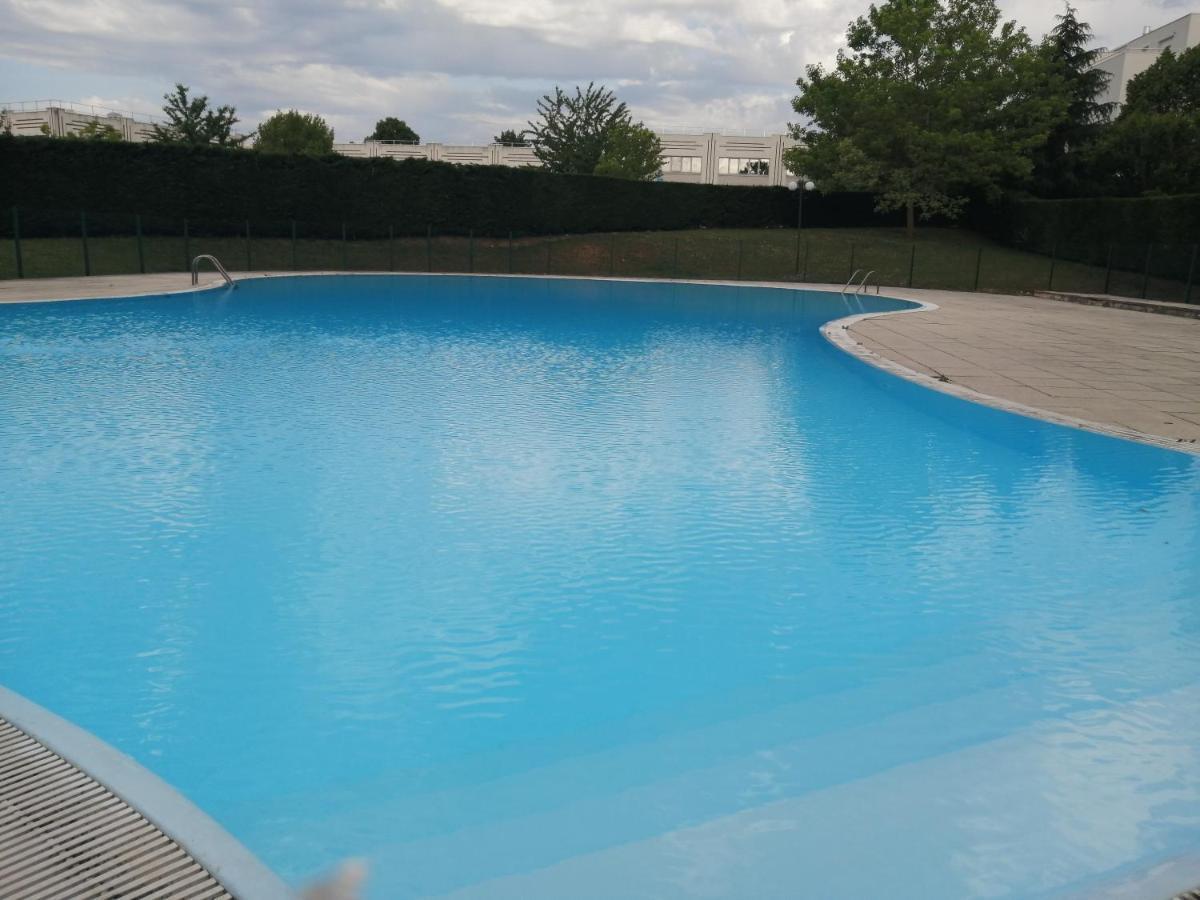 Romantisme Et Glamour Avec Spa ,Jardin Proche Zenith Dijon Exterior photo